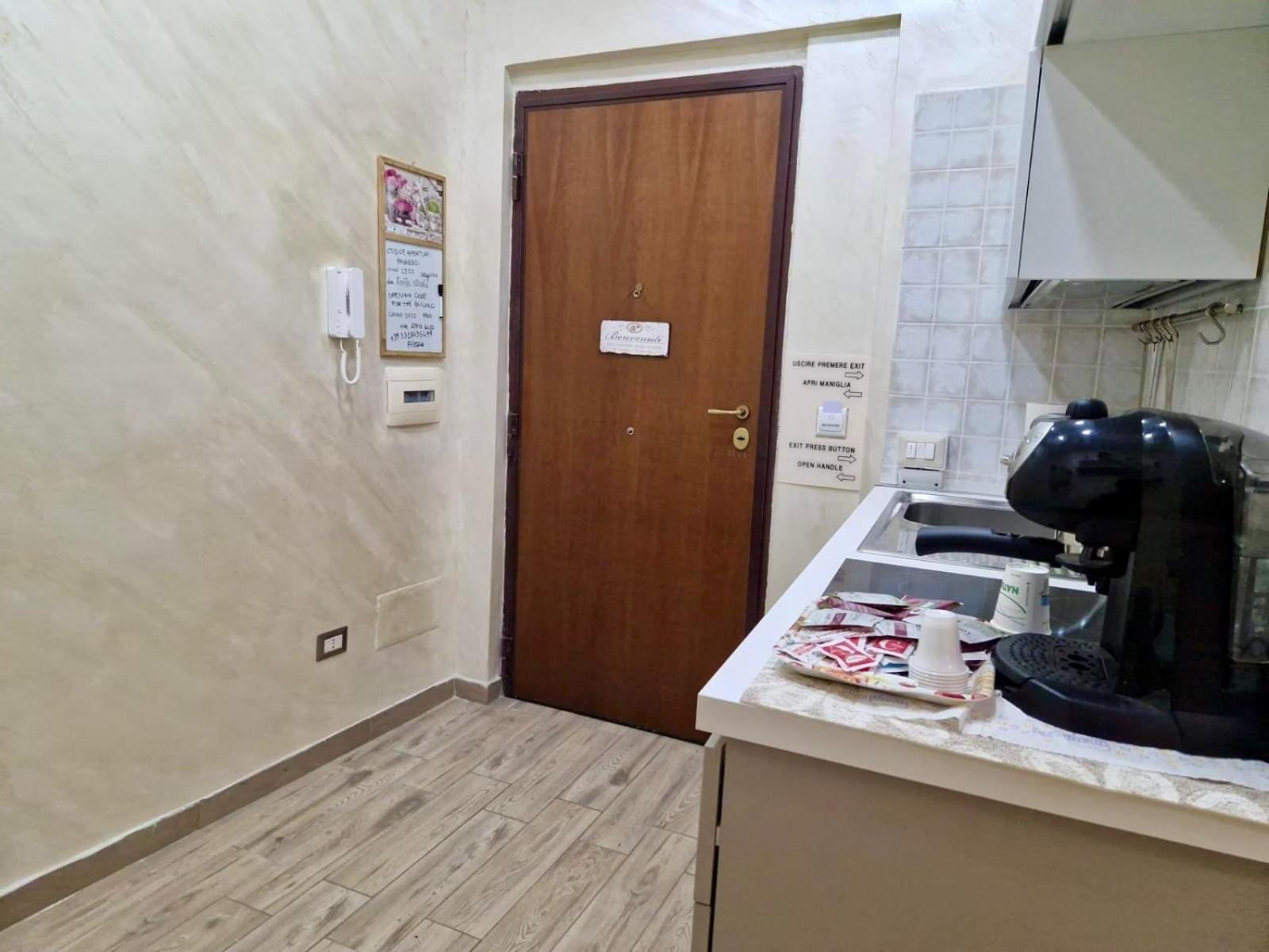 La Dimora Nei Presepi In San Gregorio Apartment Naples Exterior photo