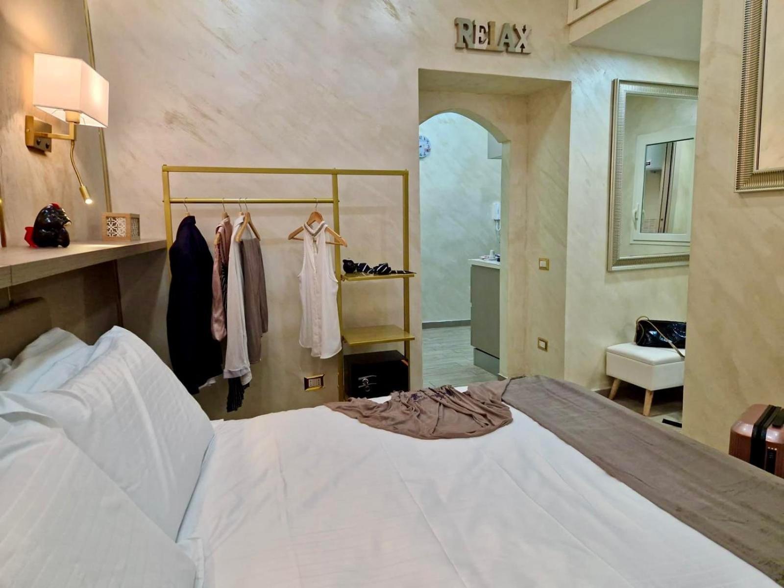 La Dimora Nei Presepi In San Gregorio Apartment Naples Exterior photo